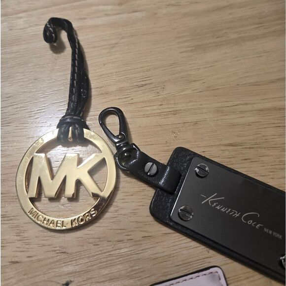 Assorted Coach/ MK Bag Tags - Picture 7 of 10